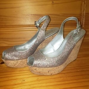 Guess Wedge Heels 8